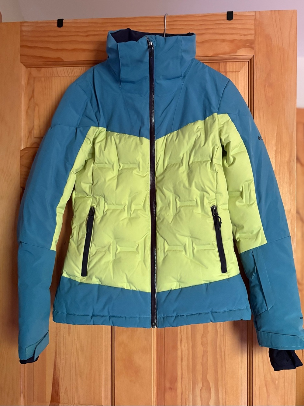 🍋🟩Columbia Teal and Lime Insulated Puffer Jacket